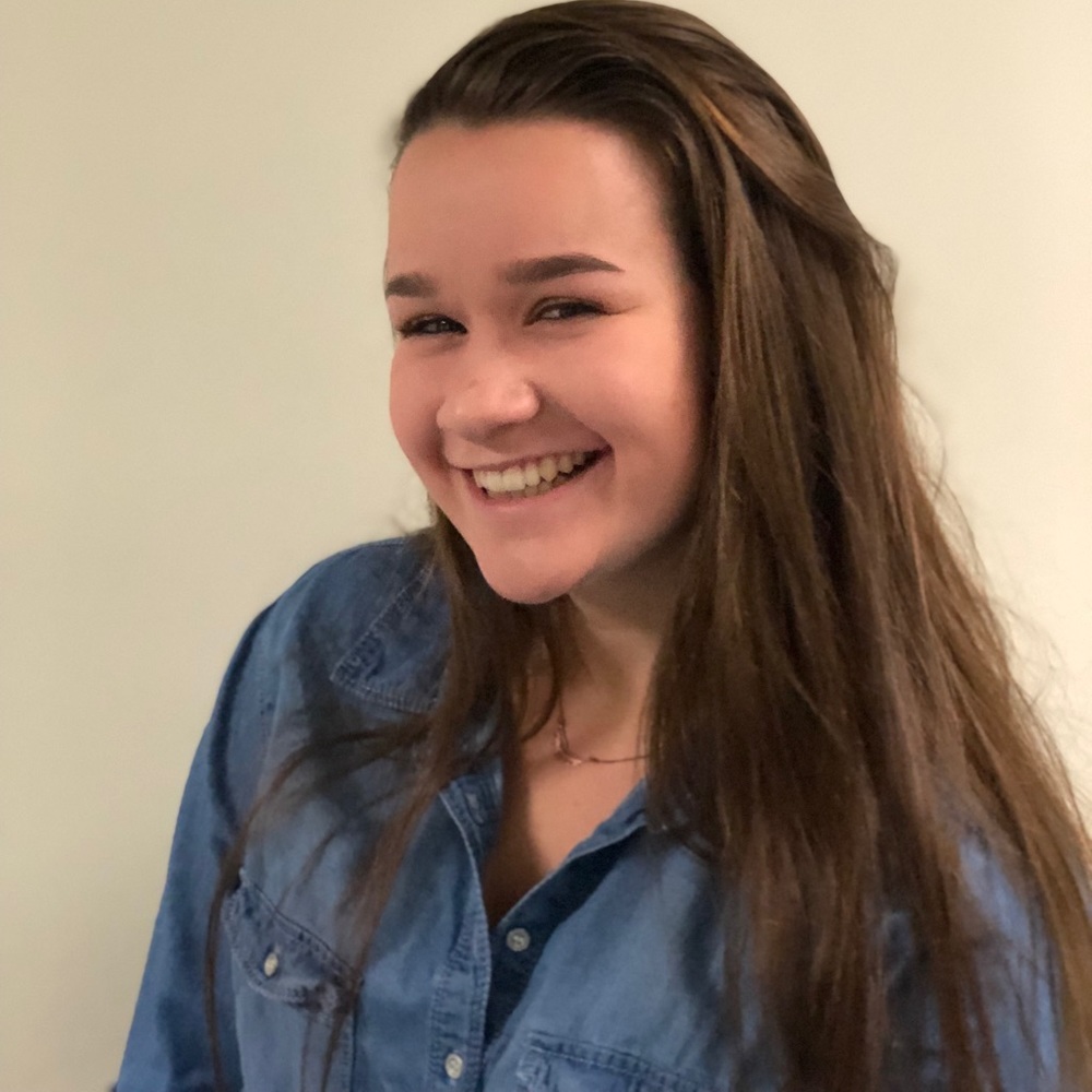 Meet your Posher, Ella